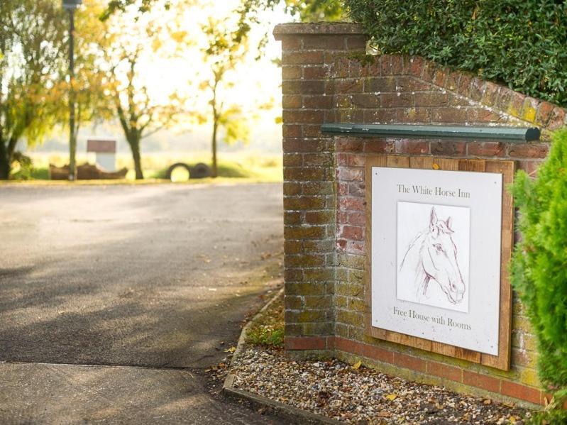 The White Horse Eye (Suffolk)